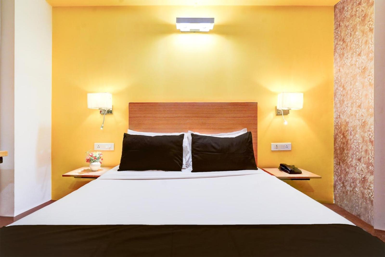 Hotel Gmd Zion Plaza A Family Hotel New Delhi Bagian luar foto