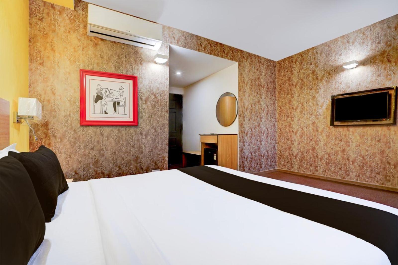 Hotel Gmd Zion Plaza A Family Hotel New Delhi Bagian luar foto